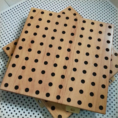 冲孔铝单板